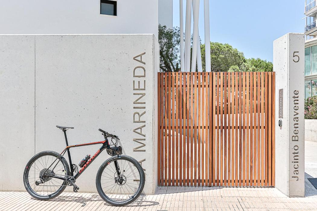 Eco-Apartments La Marineda Roses Exterior photo